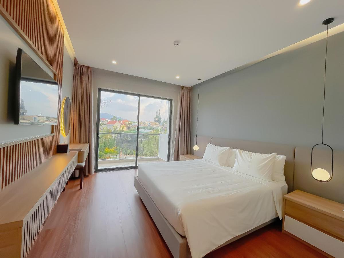 Sunflower Hotel & Resort 保禄 外观 照片