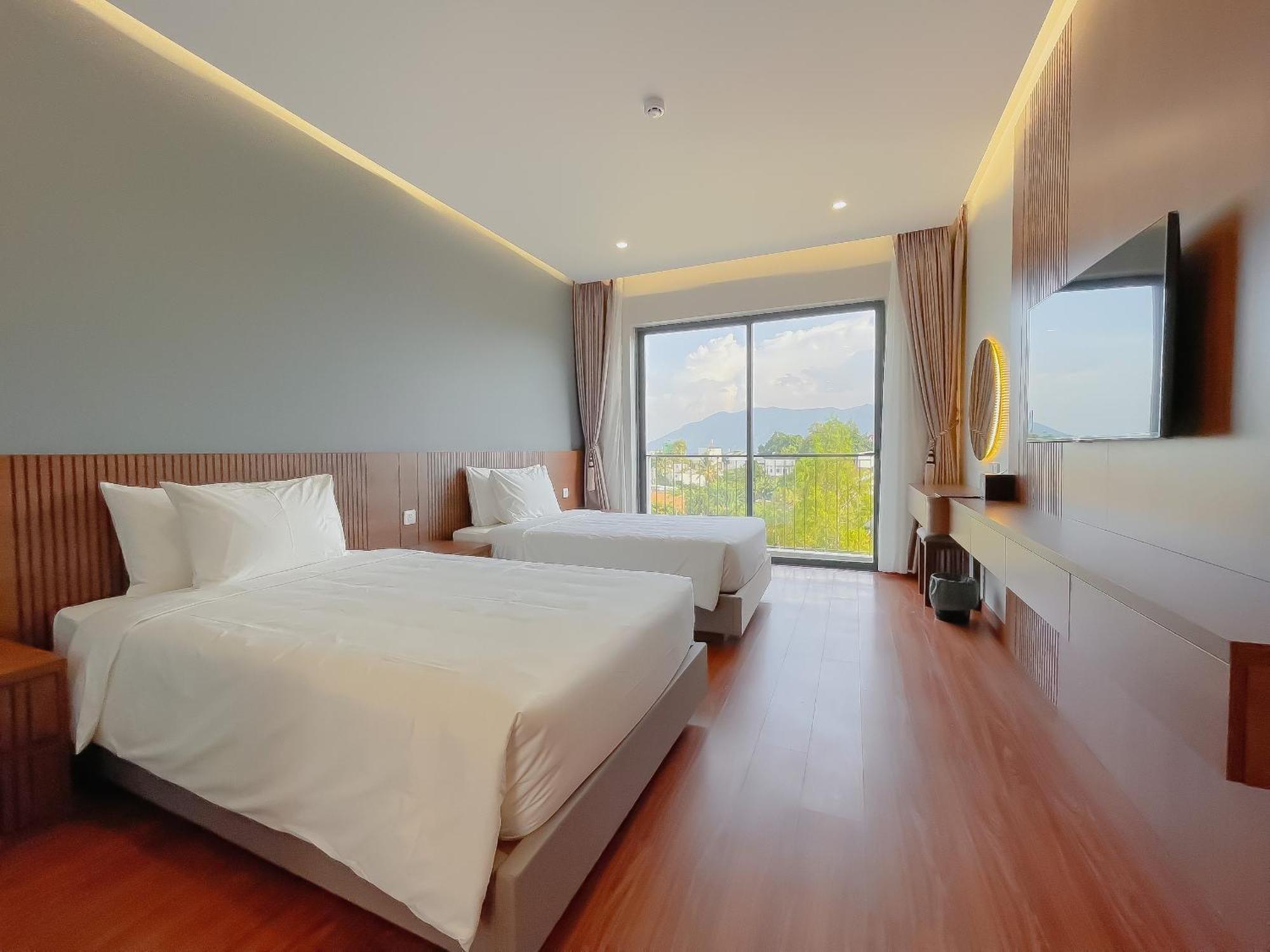 Sunflower Hotel & Resort 保禄 外观 照片