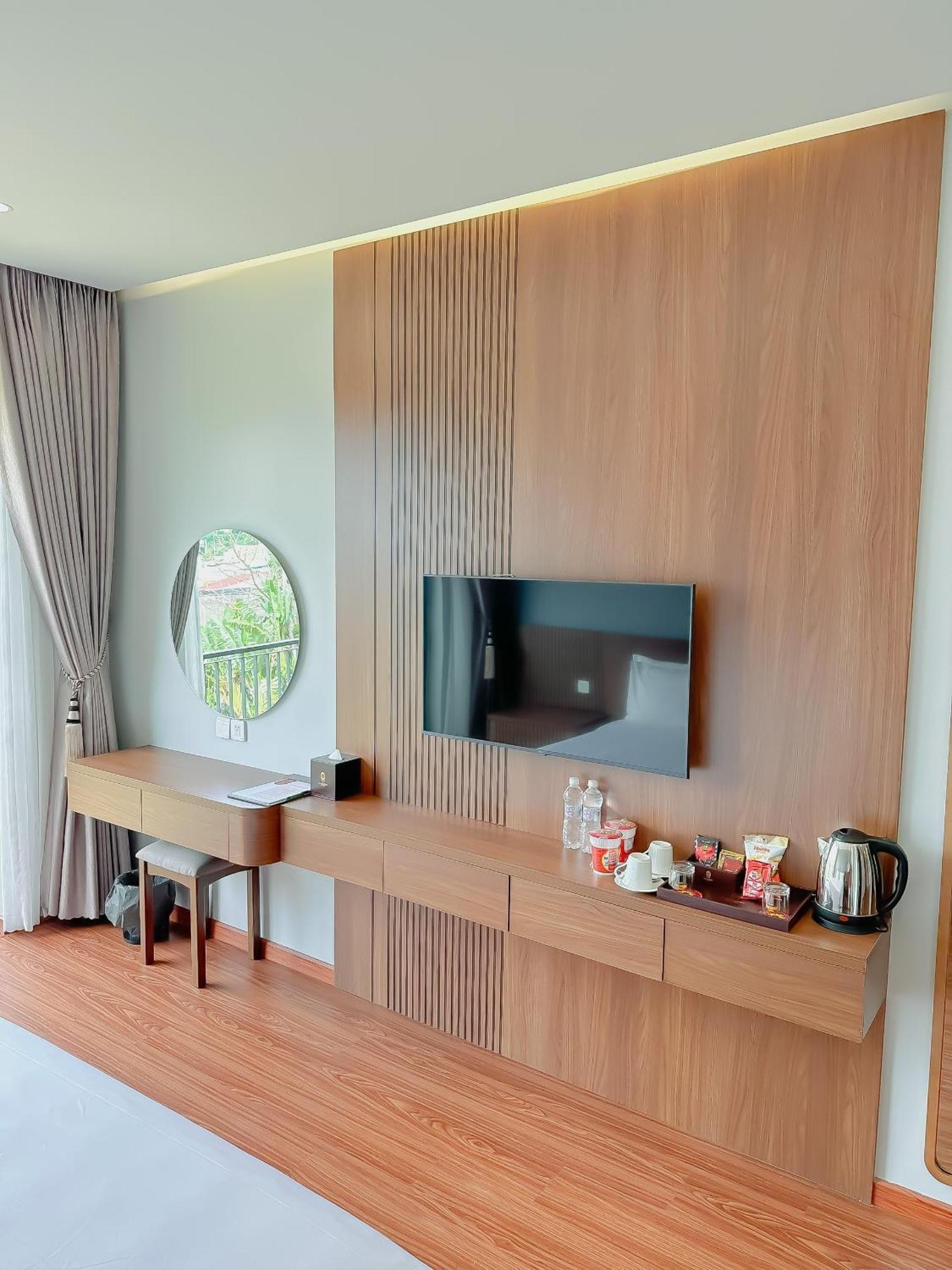 Sunflower Hotel & Resort 保禄 外观 照片