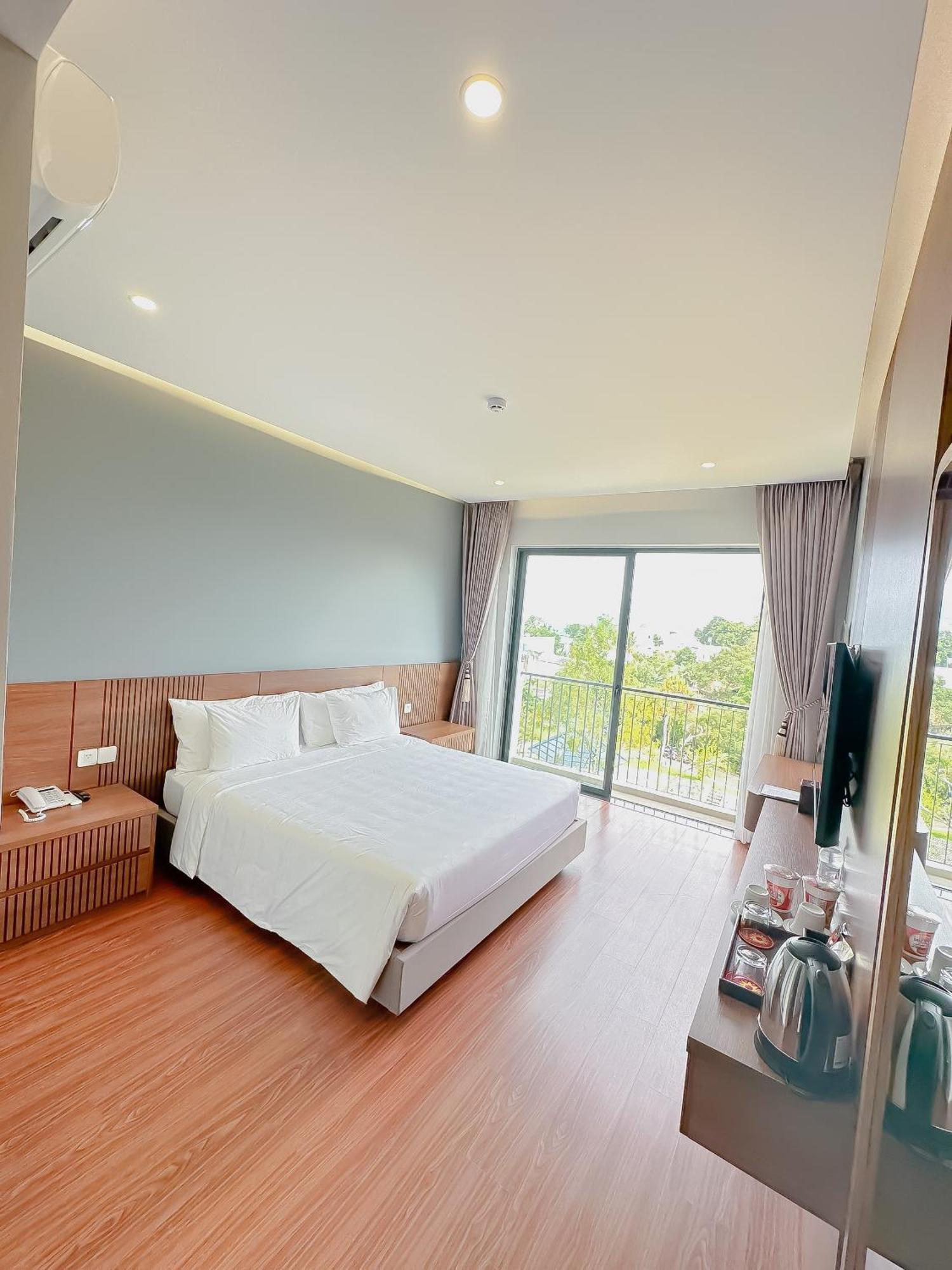 Sunflower Hotel & Resort 保禄 外观 照片